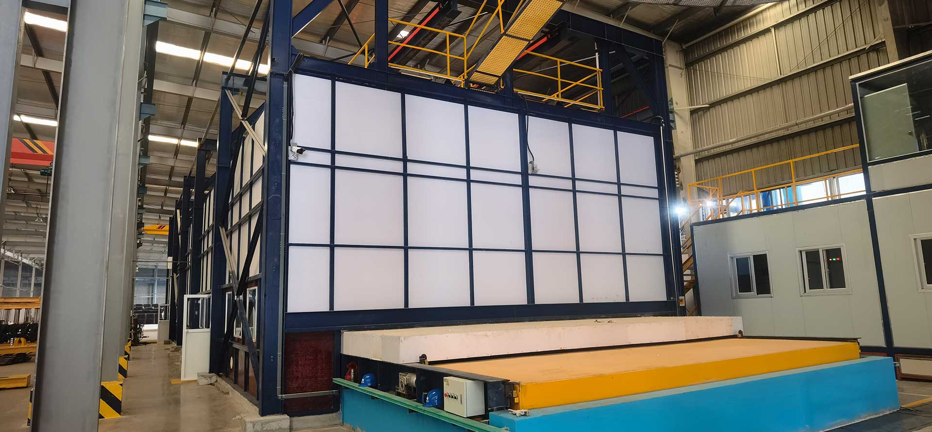 專業(yè)綜合熱鍍鋅生產(chǎn)線供應(yīng)商 - 河北安諾提供：設(shè)計，制造，安裝，委托，培訓(xùn)。